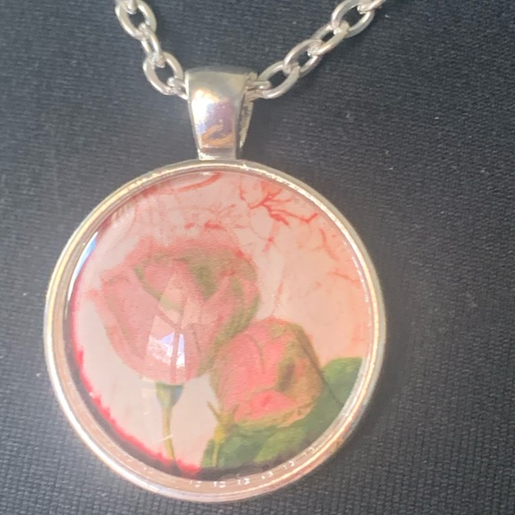 Necklace rose bud glass round pendant charm - Picture 2 of 7